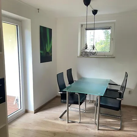 Large Flat With Wifi And Parking *